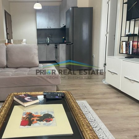Tirane, shitet apartament 2+1 Kati 3, 104 m² 189.500 € (Kopshti Botanik)
