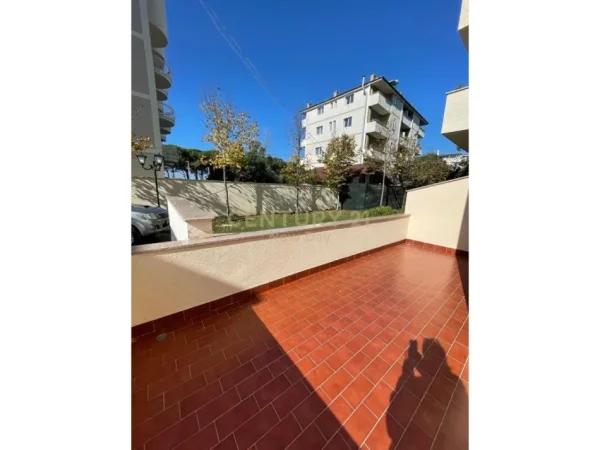 Golem, shitet apartament 1+1 , 77 m² 107.000 € 