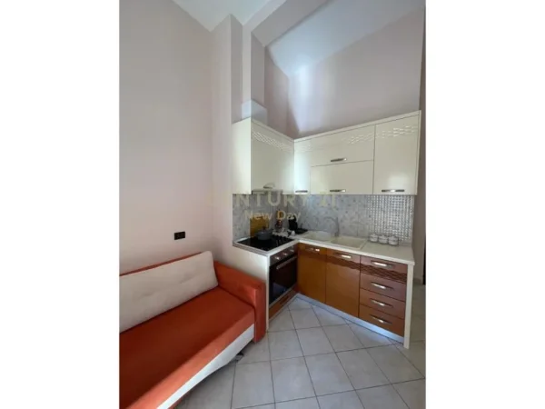 Golem, shitet apartament 1+1 , 77 m² 107.000 € 
