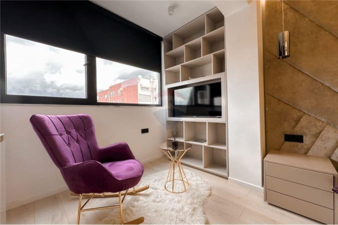Tirane, jepet me qera apartament 2+1 , 2.000 € (Margarita Tutulani)