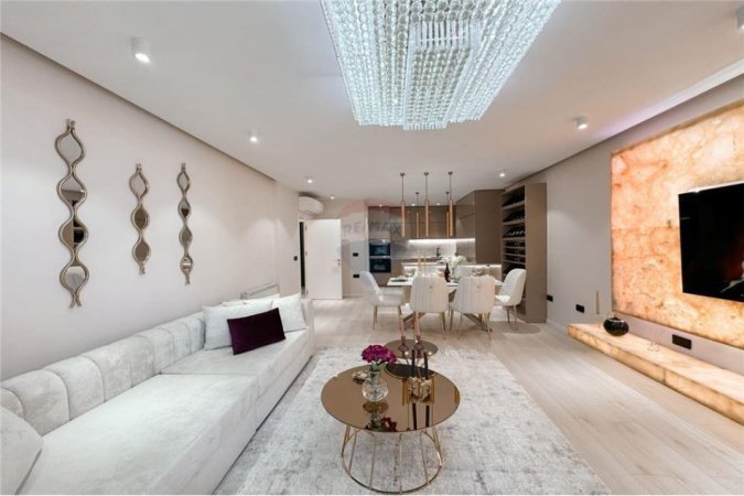 Tirane, jepet me qera apartament 2+1 , 2.000 € (Margarita Tutulani)