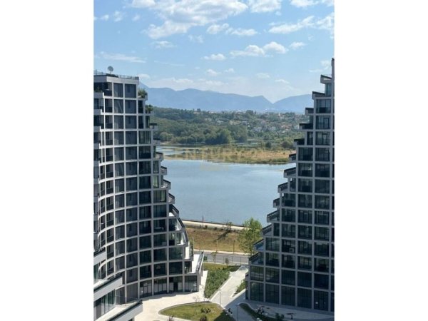 Tirane, jepet me qera apartament 2+1+Aneks+Ballkon Kati 8, 126 m² 2.000 € (Liqeni i Tiranes)