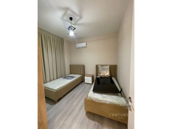 Tirane, jepet me qera apartament 2+1+Aneks+Ballkon Kati 2, 88 m² 650 € (Kopshti Botanik)