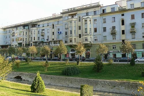 Tirane, shes ambjent biznesi , 180 m² 950.000 € (Pallatet Agimi)
