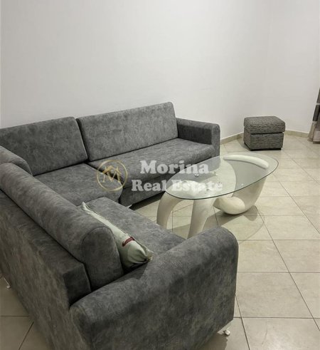 Tirane, jepet me qera apartament 3+1 Kati 1, 120 m² 450 € (Don Bosko)