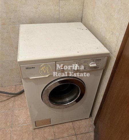 Tirane, jepet me qera apartament 3+1 Kati 1, 120 m² 450 € (Don Bosko)