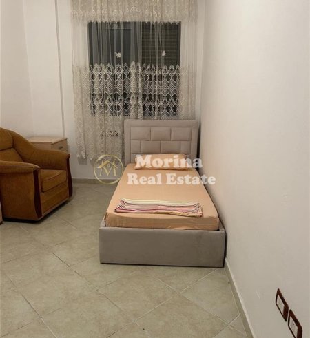 Tirane, jepet me qera apartament 3+1 Kati 1, 120 m² 450 € (Don Bosko)