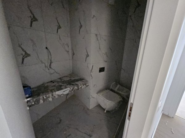 Tirane, jepet me qera apartament 2+1 Kati 4, 113 m² 600 € (Kopshti Zoologjik Tirane)