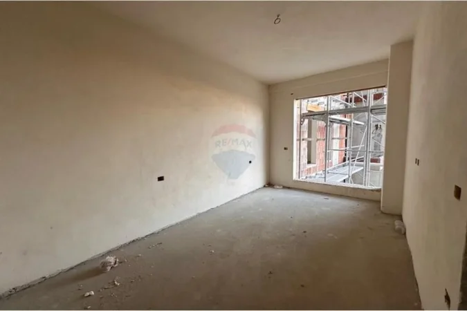 Tirane, shitet apartament 1+1 , 119.000 € (Bulevardi i Ri)