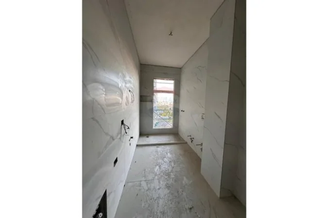 Tirane, shitet apartament 1+1 , 119.000 € (Bulevardi i Ri)