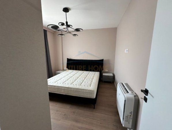 Tirane, jepet me qera 1+1 Kati 1, 80 m² 800 € (Qera, Apartament 1+1+Post Parkimi, Rruga Panorama Liqenit, Farke, TiranëAREA43441)