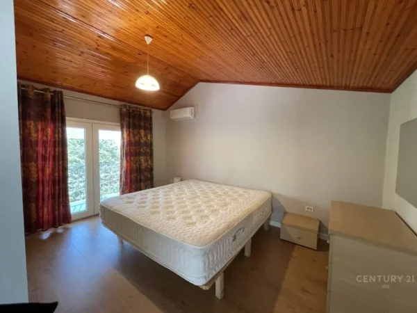 Tirane, jepet me qera Vile 3 Katshe Kati 3, 422 m² 1.500 € (Selite Tirana, Albania)