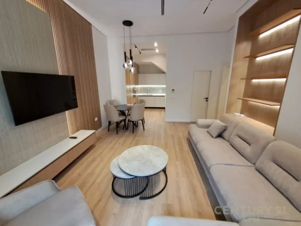 Tirane, jepet me qera apartament duplex 2+1 Kati 1, 174 m² 1.300 € (kodra e diellit)