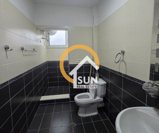 Shkoder, shitet apartament 1+1+Ballkon Kati 4, 72 m² (TEPE, LAGJIA MARK LULA)