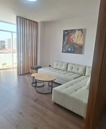 Tirane, shitet apartament 2+1+Aneks+Ballkon Kati 5, 120 m² 175.000 € (Don Bosko)