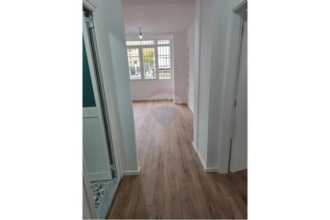 Tirane, shitet apartament 2+1 , 120.000 € (Ferit Xhajko)