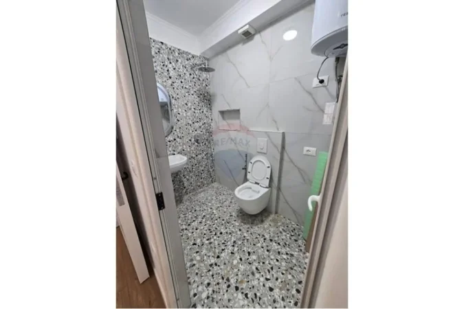 Tirane, shitet apartament 2+1 , 120.000 € (Ferit Xhajko)