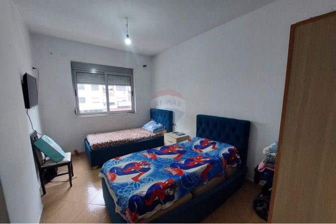 Tirane, shitet apartament 2+1 , 140.000 € (Astir)