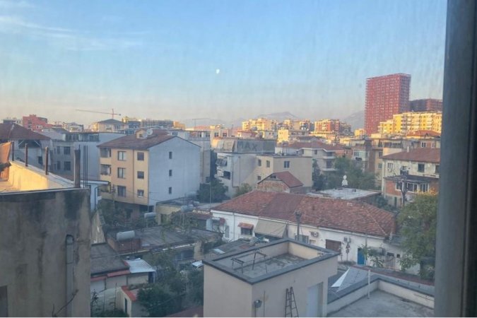 Tirane, shitet apartament 1+1 , 130.000 € (Vasil Shanto)