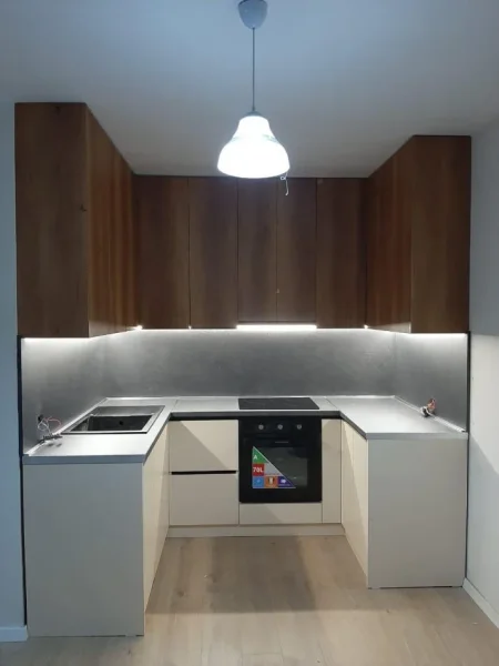 Tirane, shitet apartament 1+1+Ballkon Kati 2, 77 m² 208.000 € (rruga e bogdaneve)