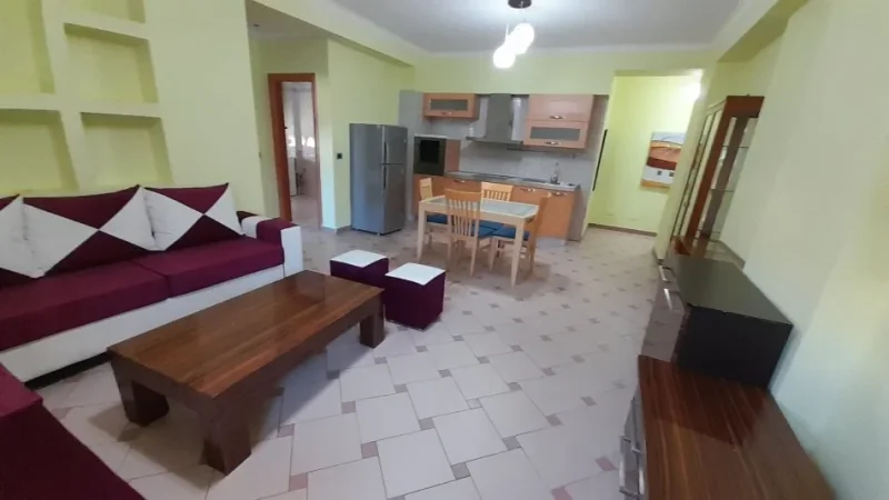 Tirane, Apartament 1+1 me qira Kati 2, 87 m² 600 €  Ministria Arsimit