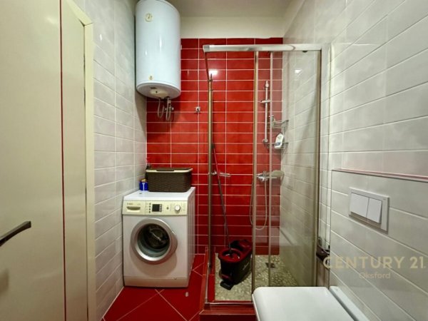 Tirane, jap me qera apartament 2+1+2 , 98 m² 800 € (Kopshti Botanik Zoologjik)