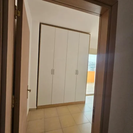 Durres, shitet apartament 1+1+Ballkon Kati 9, 74 m² 76.000 € (PLEPA PLAZH!)