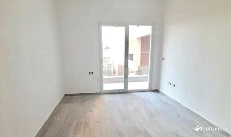 💣Çmim Bombe :1,650€/m2 ( nga 1700€/m2) 🔥2+1+Ballkon: Kompleksi Aura ( 📍 Afër zogut te Zi, Kupola  )