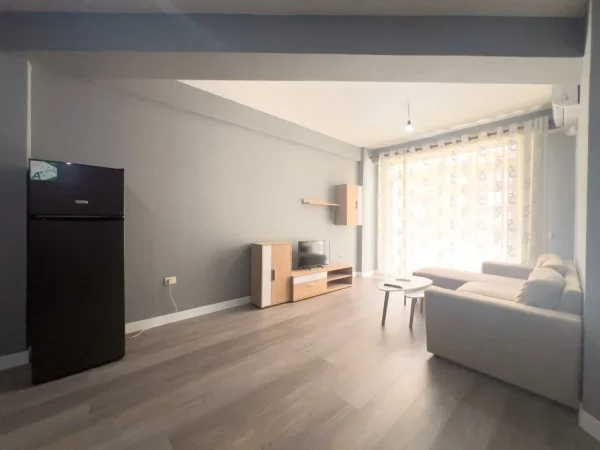 Tirane, shitet apartament 1+1+Ballkon Kati 4, 69 m² 93.000 € (Mikel Maruli)