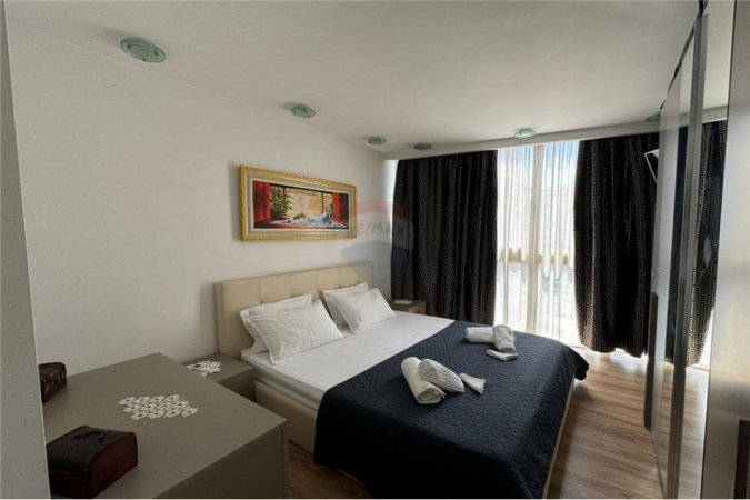 Tirane, jepet me qera apartament duplex Dublex Kati 4, 130 m² 1.200 € (Komuna e Parisit)