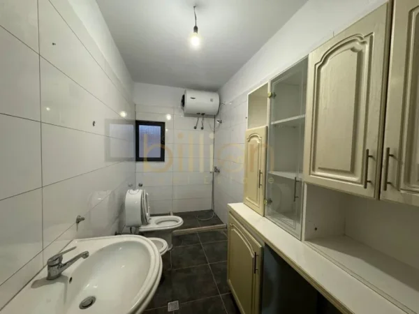 Tirane, shitet apartament 3+1+Ballkon Kati 2, 141 m² 190.620 € (Selitë, Njësia Bashkiake Nr. 5, Tirana, Tirana County1020, Albania)