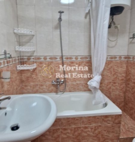 Tirane, jepet me qera apartament 1+1 Kati 3, 65 m² 630 € (Komuna Parisit)