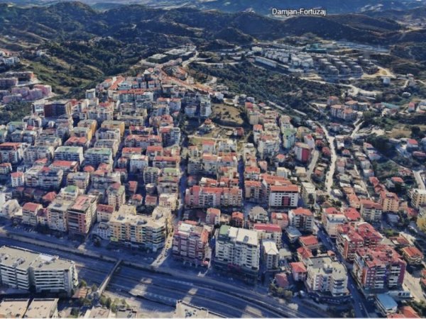 Tirane, shes ambjent biznesi Kati 3, 900 m² 1.200.000 € (Kodra e Diellit, Neom103993)