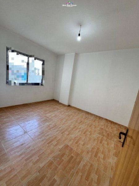 Tirane, shes apartament 2+1 Kati 2, 132 m² 193.000 € (kodra e diellit)