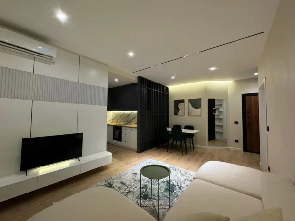 Tirane, shitet apartament 1+1 , 55 m² 155.000 € (Parku Olimpik)