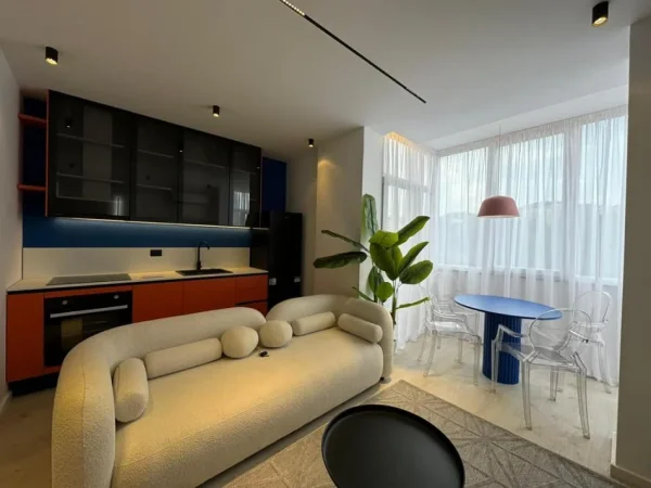 Tirane, shitet apartament 1+1 , 50 m² 140.000 € (Parku Olimpik)