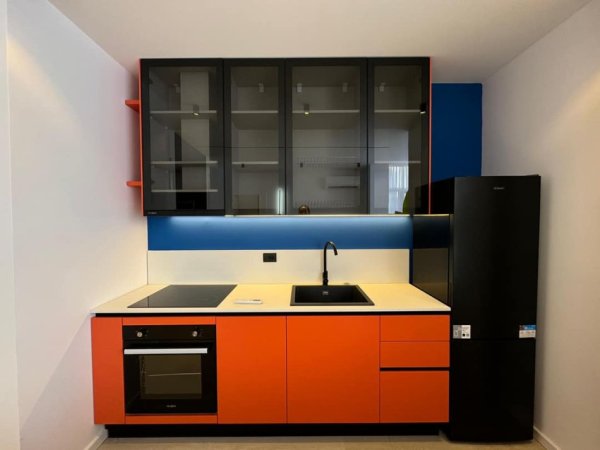 Tirane, shitet apartament 1+1 , 50 m² 140.000 € (Parku Olimpik)