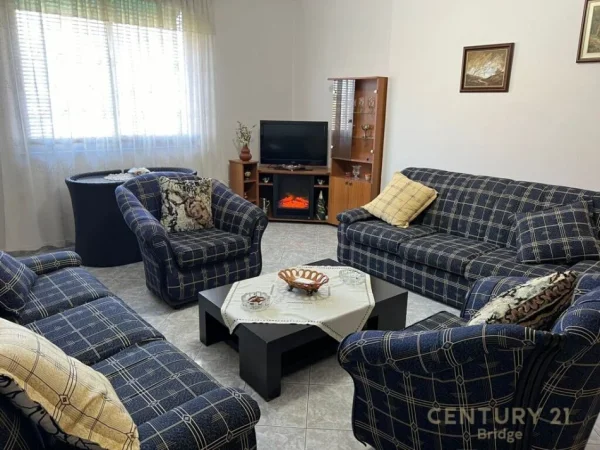 Tirane, shes apartament 3+1+Aneks+Ballkon Kati 6, 120 m² 216.600 € (21 Dhjetori)