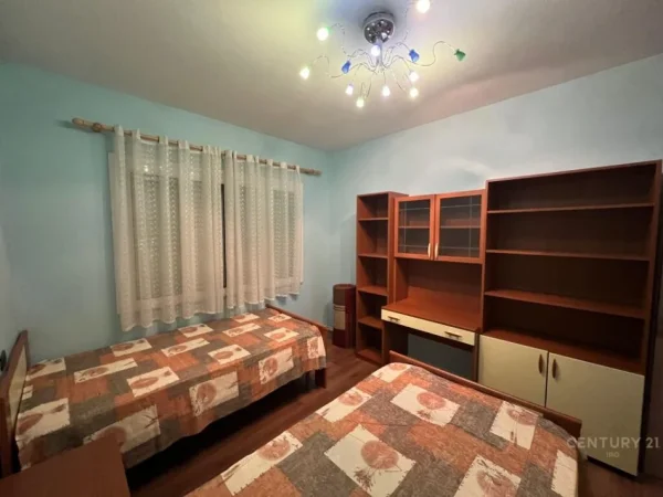 Tirane, shes apartament 2+1+Aneks+Ballkon Kati 3, 94 m² 300.000 € (STADIUMI DINAMO)