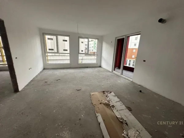 Tirane, shes apartament 4+1+Aneks+Ballkon Kati 2, 200 m² 375.000 € (Jordan Misja)