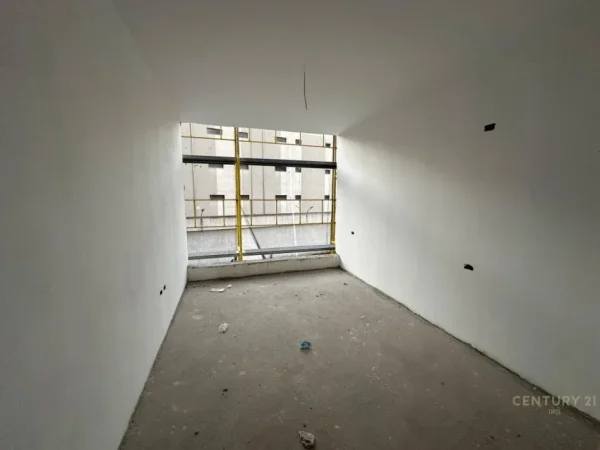 Tirane, shes apartament 4+1+Aneks+Ballkon Kati 2, 200 m² 375.000 € (Jordan Misja)