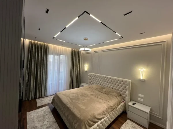 Tirane, jepet me qera apartament 2+1+Aneks+Ballkon Kati 4, 117 m² 1.000 € (117)