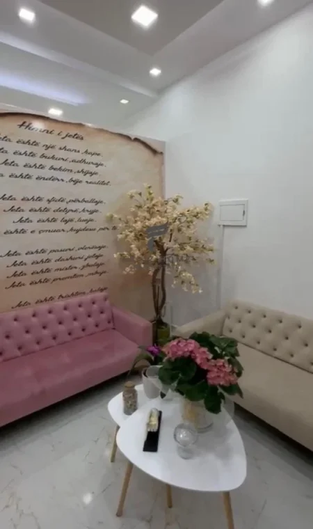 Tirane, shitet ambjent biznesi Kati 1, 60 m² 150.000 € (ASTIR)