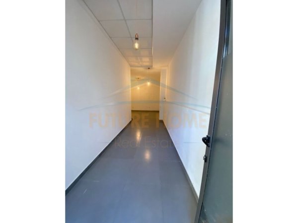 Tirane, jepet me qera apartament 1+1 Kati 0, 37 m² 400 € (Selvia)