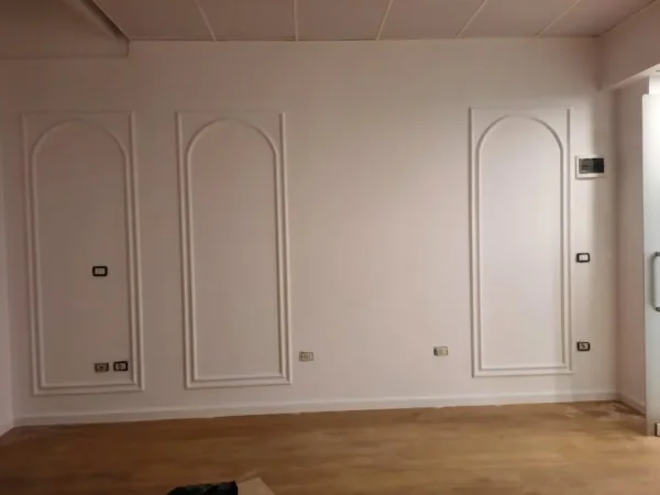 Tirane, jepet me qera ambjent biznesi Kati 0, 26 m² 500 € (Pedonalja, Torre Drini))