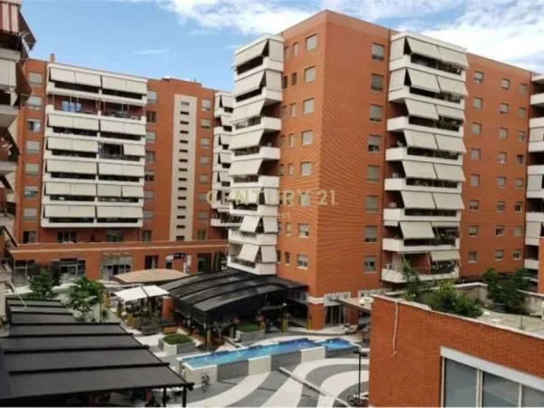 Shqiperi, shitet 1+1 Kati 0, 101 m² 600.000 € (Kompleksi Delijorgji)