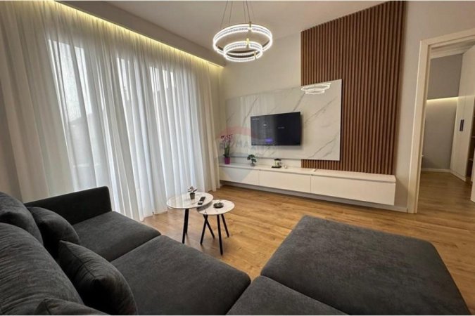Tirane, shitet apartament 1+1 Kati 1, 70 m² 177.000 € (Rruga e Dibrës - Shkolla e Kuqe)