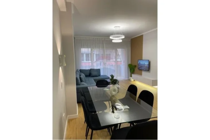 Tirane, shitet apartament 1+1 Kati 6, 74 m² 118.000 € (Astir)