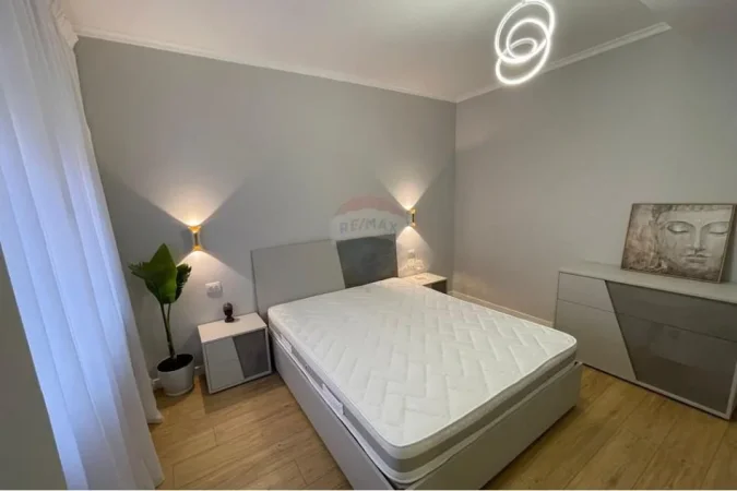 Tirane, shitet apartament 1+1 Kati 6, 74 m² 118.000 € (Astir)