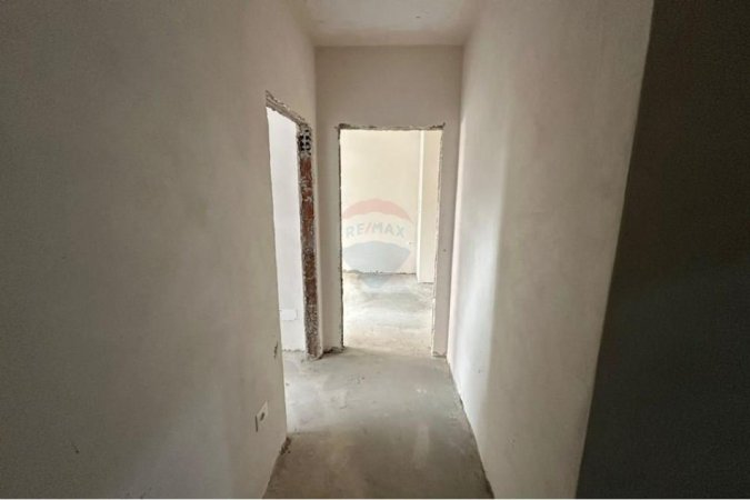 Tirane, shitet apartament 1+1 , 120.000 € (Kodra e Diellit)